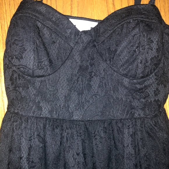 Charlotte Russe Baby Doll Tank Top - Picture 2 of 3